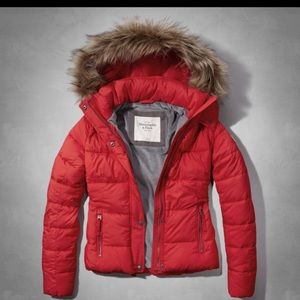 Gorgeous puffer Jacket!