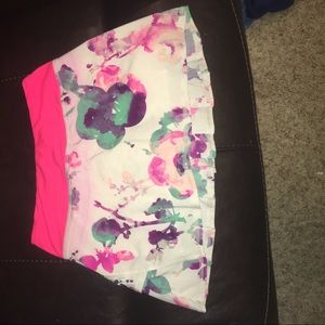 Lululemon Pacesetter blurred blossom with flaw