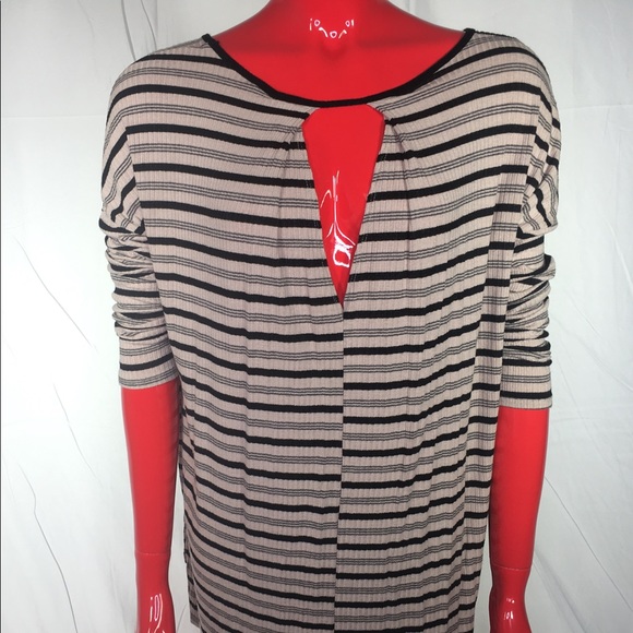 🔻2 for $10🔻 Nordstrom · Lush boxy keyhole back - Picture 7 of 8