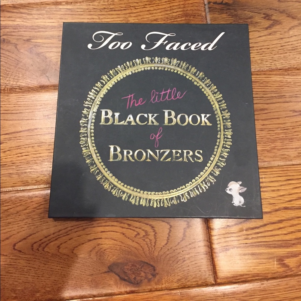 TOO FACED BRONZER WARDROBE PALETTE