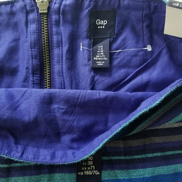 Blue gap skirt - Picture 2 of 3