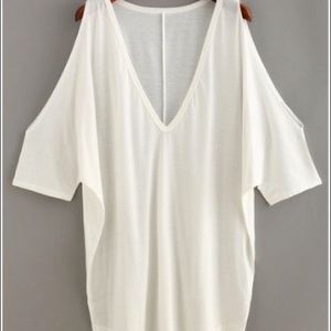 V-Neck Open Shoulder Loose Fit Top V-Neck Open Shoulder Loose Fit Top