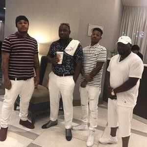 Meet your Posher, Leonard