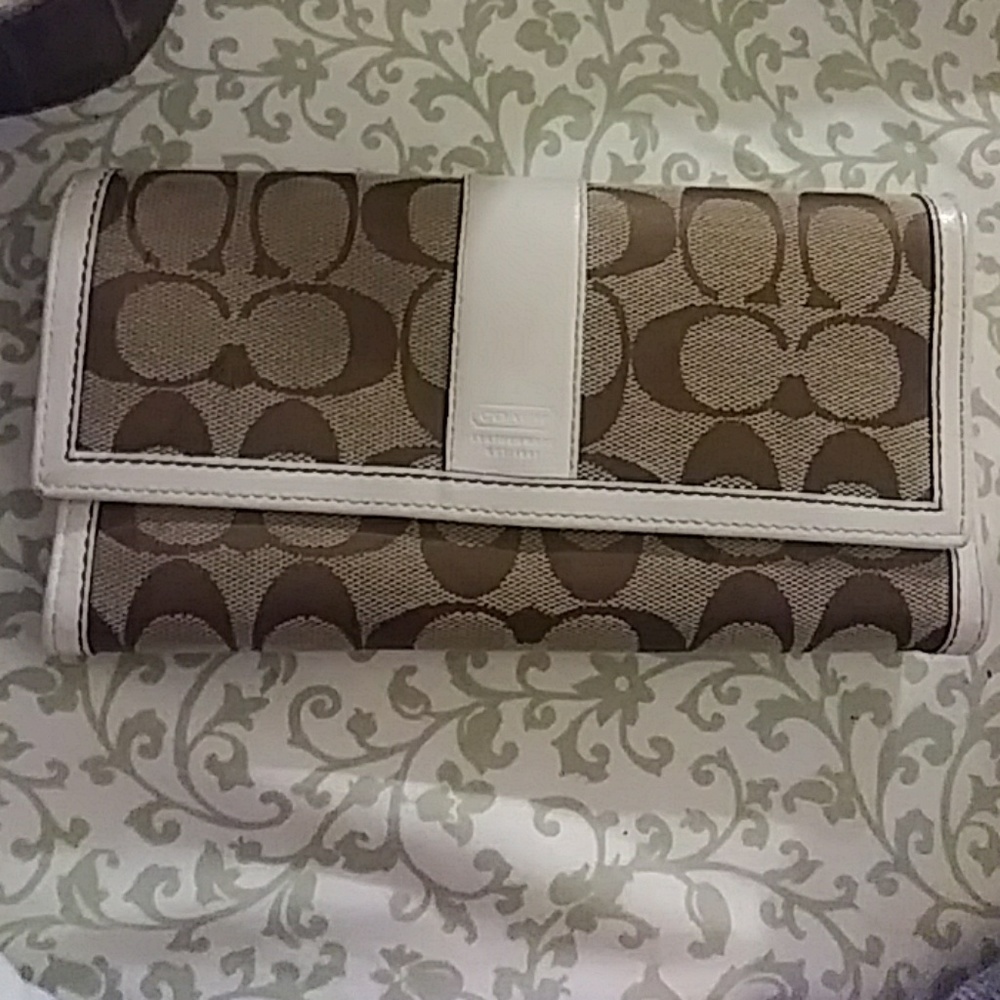 Coach wallet
