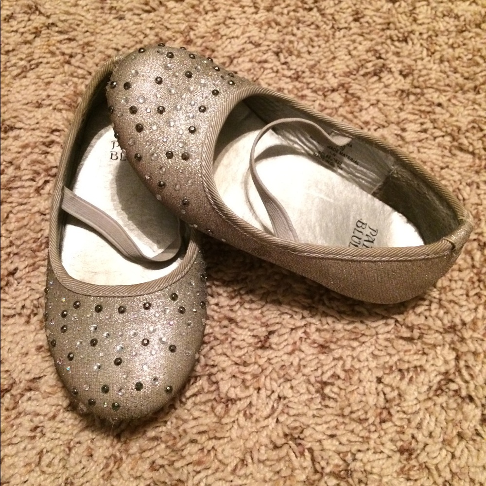 Girls toddler flats. Paris Blues- Size 10