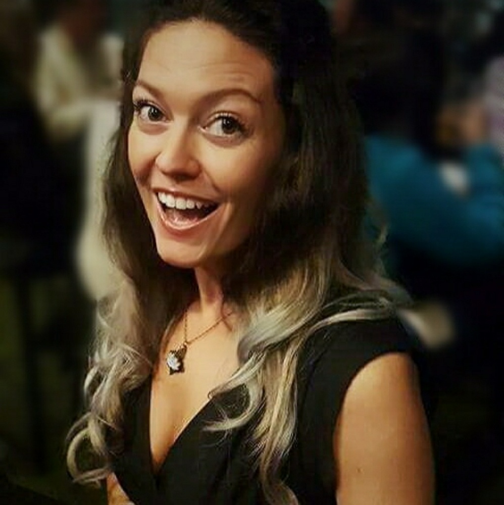 Meet Tammy Scarlett, your posher 🌟💖