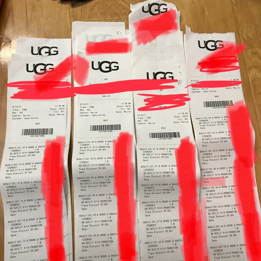 UGG AUTHENTIC WOMENS MOCCASINS Sz 8 New - Picture 6 of 6