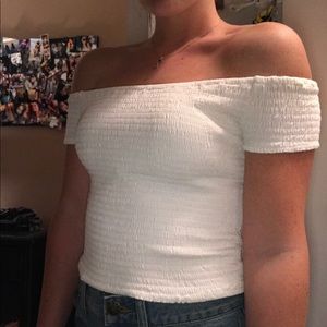 White brandy melville crop top