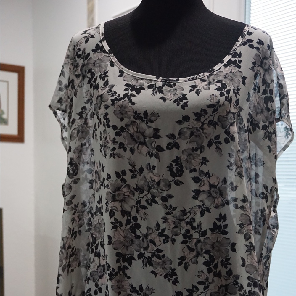 Torrid Hi-Lo Top