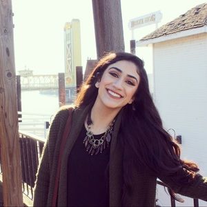 Meet your Posher, Marissa