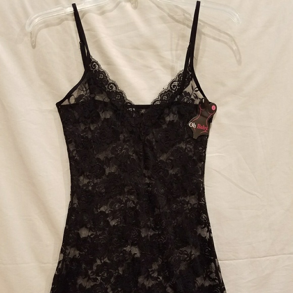 Lingerie - Picture 3 of 5