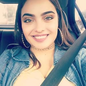 Meet your Posher, Jackiee