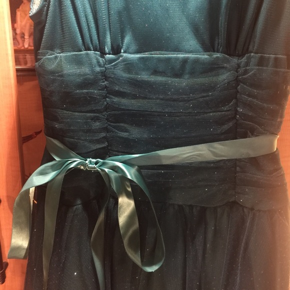 Girls  size 14 sparkle Teal green dress - Picture 3 of 6