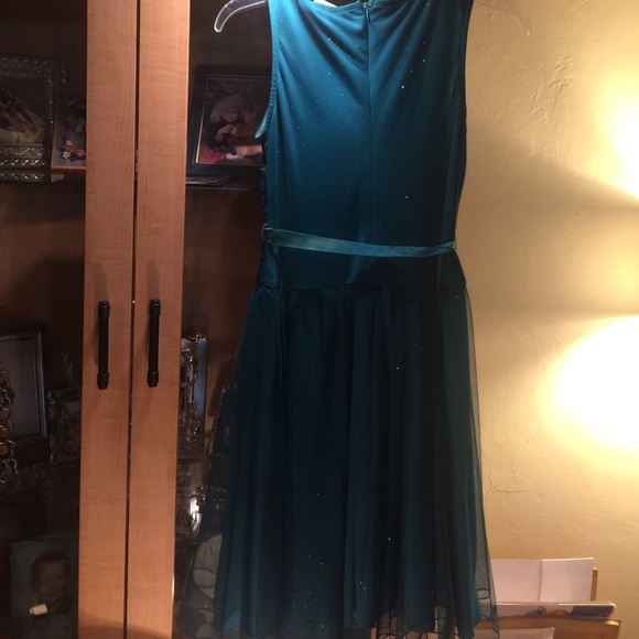 Girls  size 14 sparkle Teal green dress - Picture 5 of 6