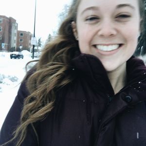 Meet your Posher, Stephanie