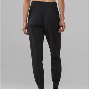 lululemon athletica Pants - Lululemon sun setter joggers black 6 lululemon athletica Pants - Lululemon sun setter joggers black 6