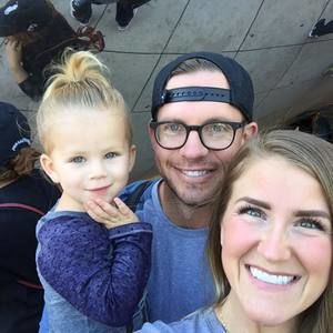 Meet your Posher, Casey