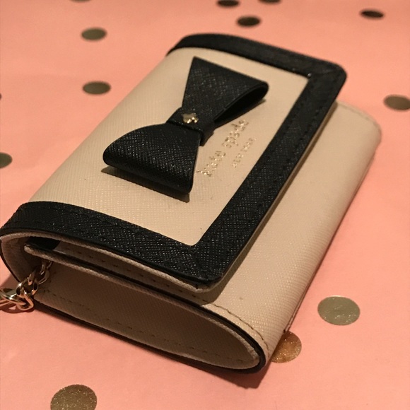 kate spade Handbags - Kate Spade Bow Wallet