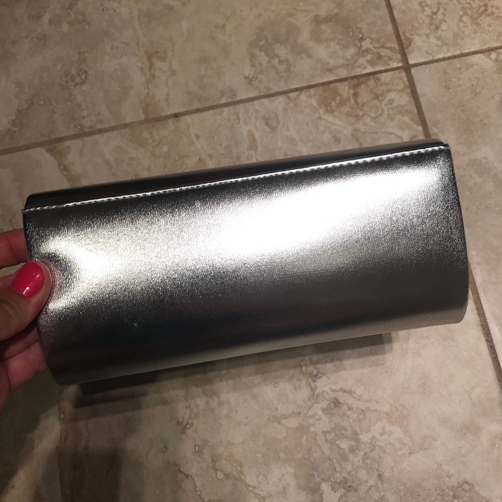 👛👜 - Picture 2 of 3