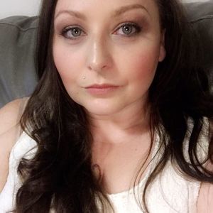 Meet your Posher, Candice