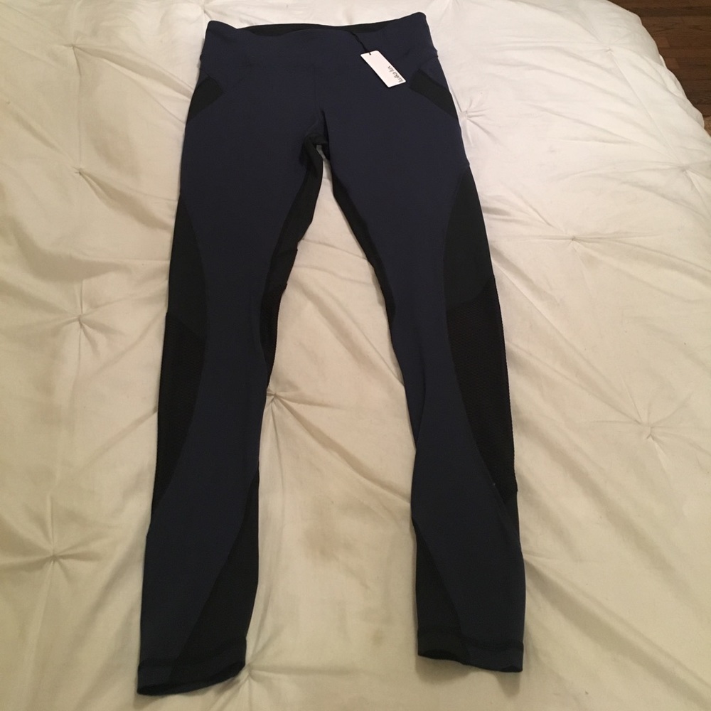 Lukka lux leggings. Never worn. Perfect condition