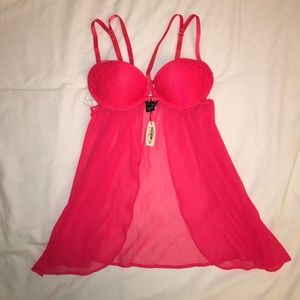 VICTORIA'S SECRET 2pc set red lingerie- NWT