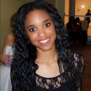 Meet your Posher, Farrah