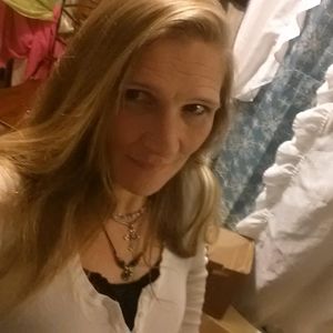 Meet your Posher, Tonya