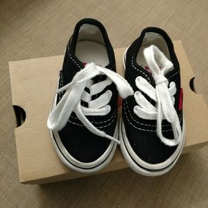 Levis Sneakers for your Baby Levis Sneakers for your Baby