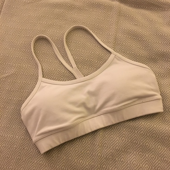 lululemon athletica Other - Lululemon Flo Y Bra in white