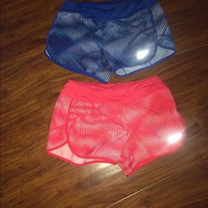 Nike shorts size medium girls Nike shorts size medium girls