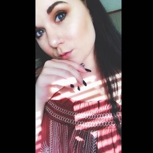 Meet your Posher, Joetta