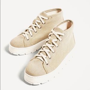 Zara ecru colored platform ankle boots Zara ecru colored platform ankle boots