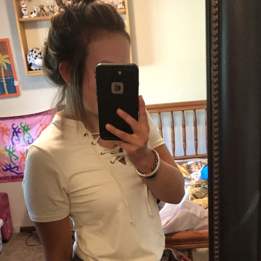 Meet your Posher, Courtney