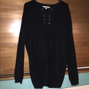 BLACK KNITTED SWEATER BLACK KNITTED SWEATER