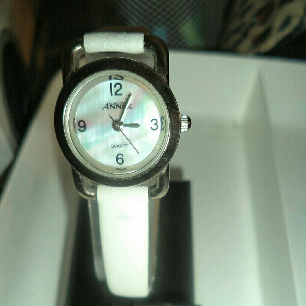 Annex Female Watch