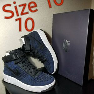 NIKE AIR FORCE 1 ULTRA FLYKNIT MID SIZE 10