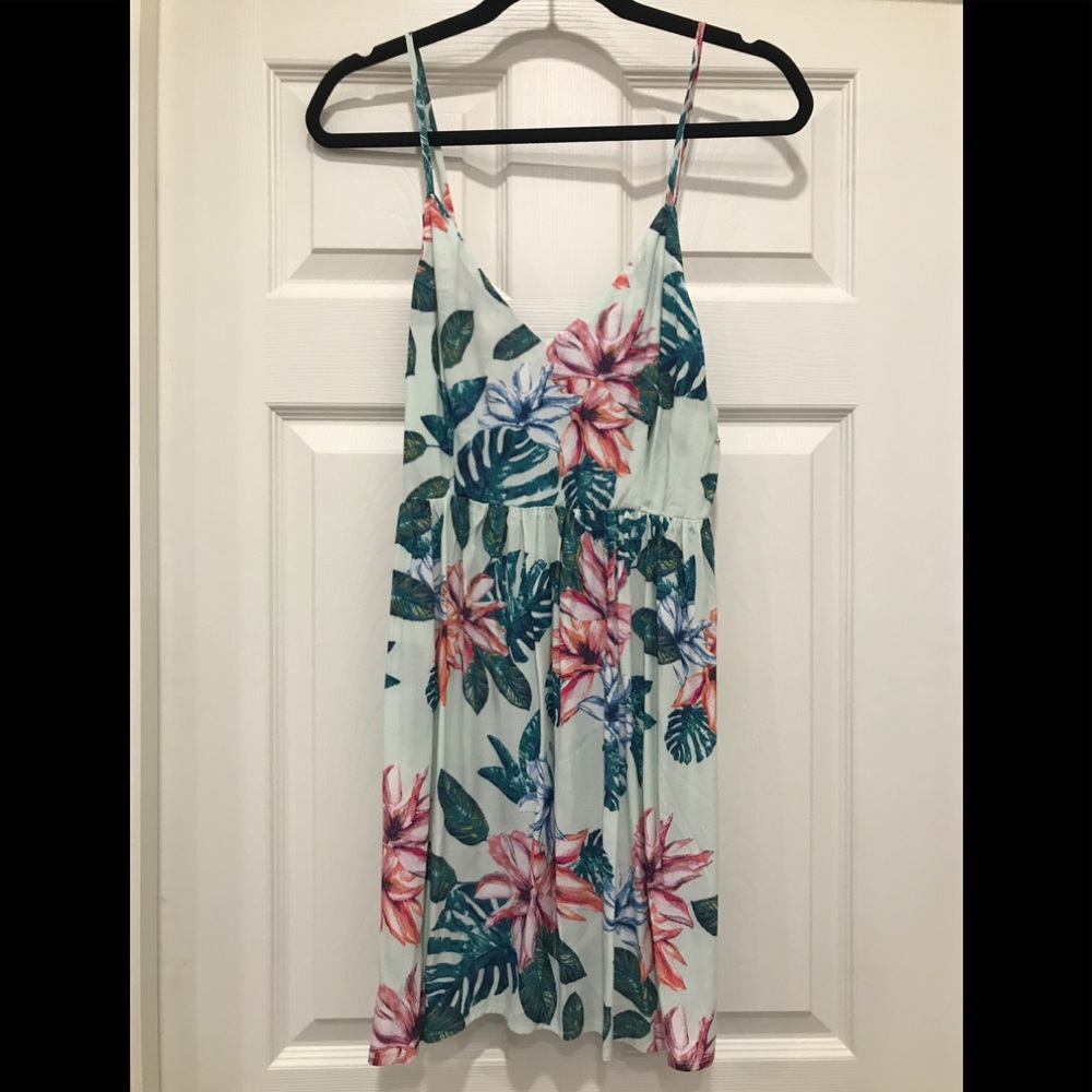 Forever 21 floral print dress