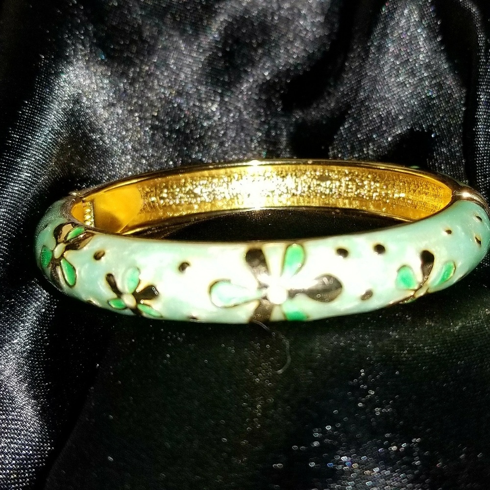 Vintage JTF Gold / Green Hinged Bangle Bracelet