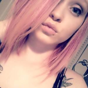 Meet your Posher, Cortney