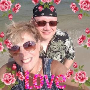 Meet your Posher, Sharon