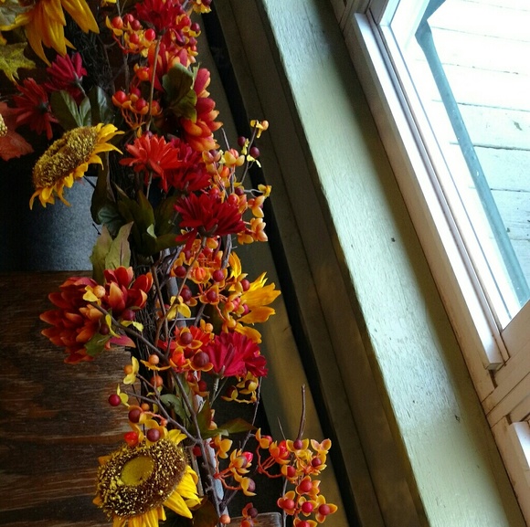 Fall Table runner🍁🍁🍁🍁 - Picture 2 of 3