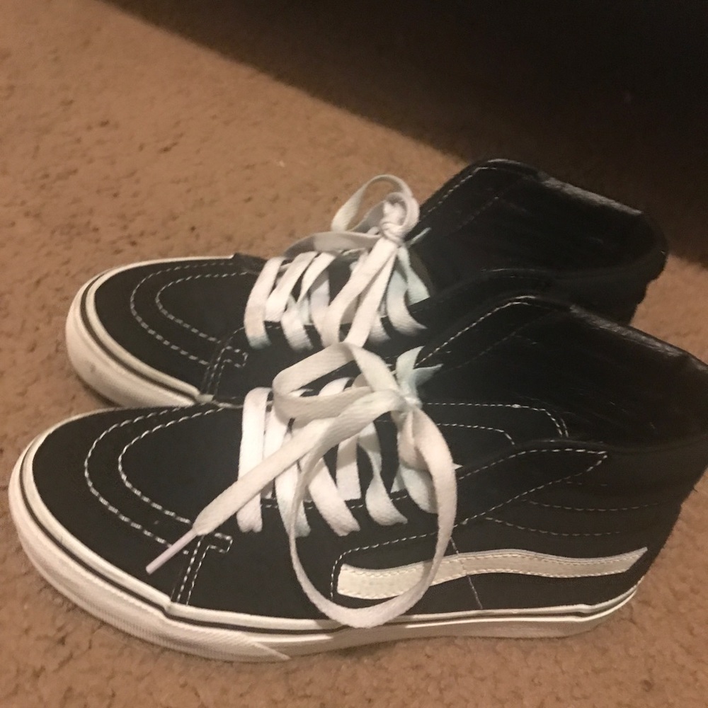 Black & White Vans. Kids size 3