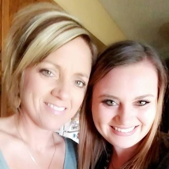 Meet your Posher, Sarah - Picture 1 of 1