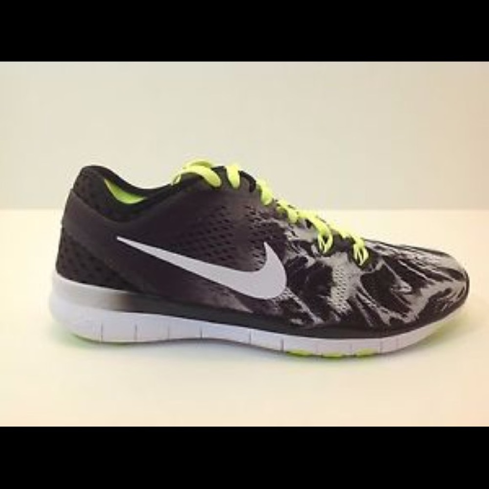 NIKE FREE 5.0 running cross training sneakers