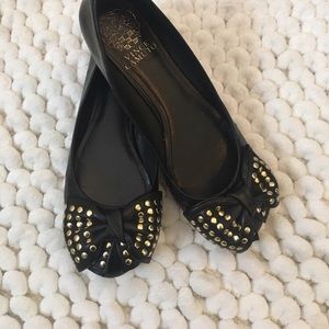 Vince Camuto black bow flats w/ studs size 7 Vince Camuto black bow flats w/ studs size 7