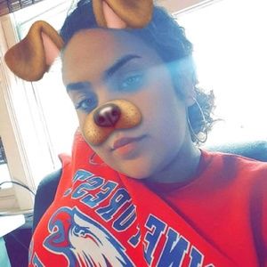 Meet your Posher, Kaitlin