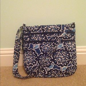Vera Bradley Cross Body Bag *Never Used*