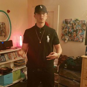 Meet your Posher, Devon