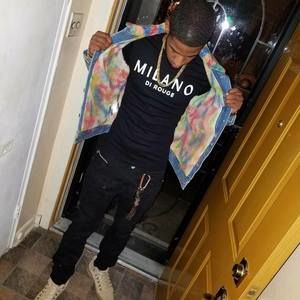 Meet your Posher, Deege